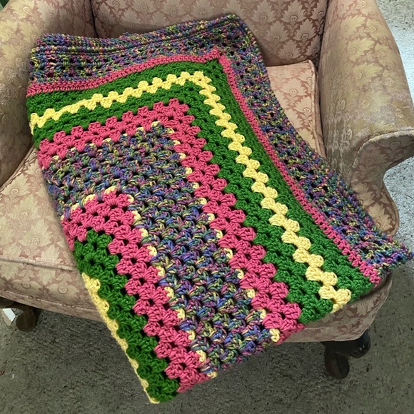 Crocheted Afghan - Picture 7 of 7